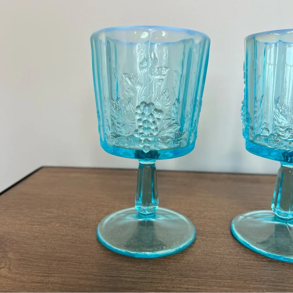 WESTMORELAND Vintage Paneled Grape Blue Opalescent Water Goblets - Set of 4